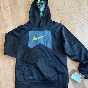 Nike hoodies for boy size M NEW

Warm hoodies for Fall & winter 
Brand new